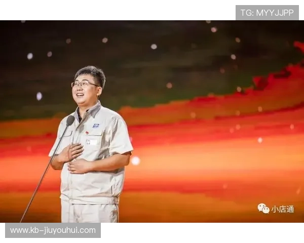 苏锴足球追梦之路展现青年力量与绿茵场上的奋斗精神 苏锴足球追梦之路展现青年力量与绿茵场上的奋斗精神